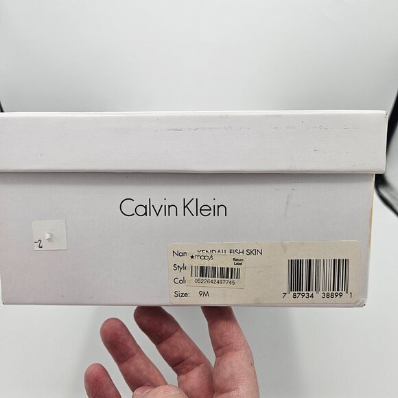 Calvin Klein Kendall Fish Skin Black Heels Size 9 - Picture 2 of 9